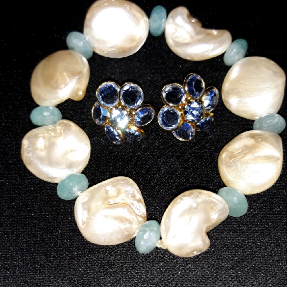 Bracelet/ Earrings Set..white and light blue